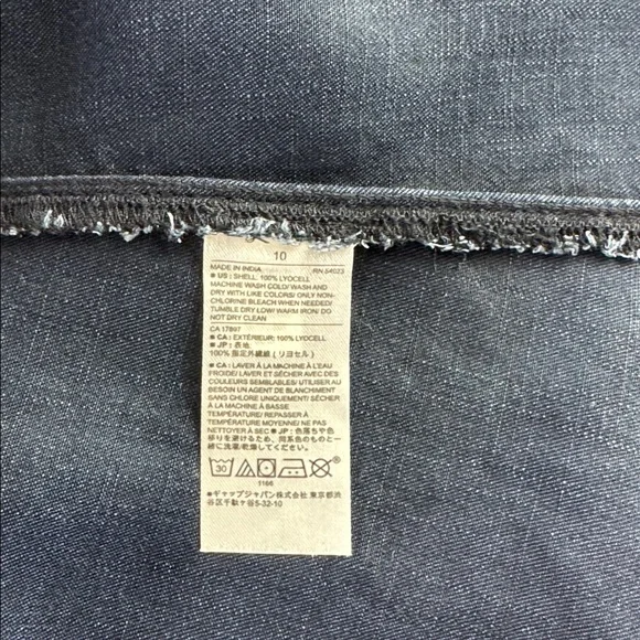 Banana Republic Chambray Denim Blue
Sleeveless Lyocell Shirtdress Size 10 - Picture 8 of 14